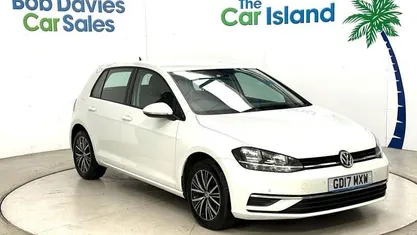 White Used 2017 VW Golf VII SE Hatchback | £10,750 (Fair price)