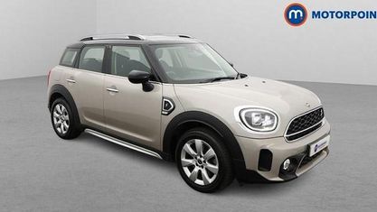 Begagnad Mini Cooper S Classic 178 HK (130 kW) 2022 Halvkombi