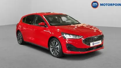 Used Ford Focus Titanium X 125 HP (91 kW) 2023 Red Hatchback