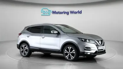 Used Nissan Qashqai N-Connecta 140 HP (102 kW) 2020 Silver SUV