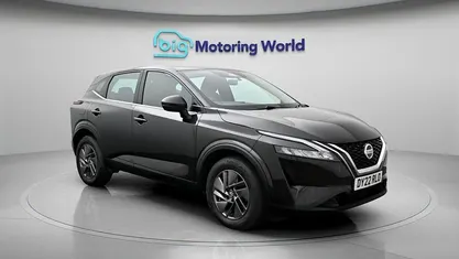 Used Nissan Qashqai Acenta Premium 140 HP (102 kW) 2022 Black SUV