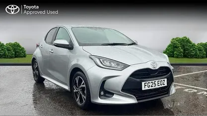Used Toyota Yaris Hybrid Design 116 HP (85 kW) 2025 Hatchback