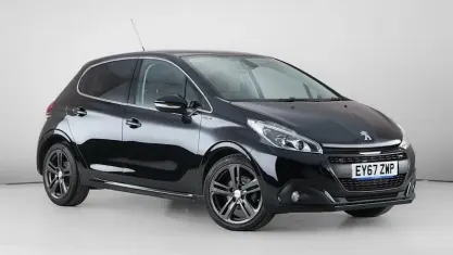Used Peugeot 208 GT-line 110 HP (80 kW) 2017 Black Hatchback