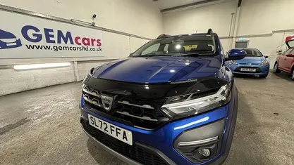 Used Dacia Sandero Comfort 91 HP (66 kW) 2022 Blue Hatchback