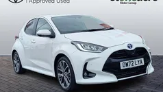 White Used 2023 Toyota Yaris Hybrid Hatchback | £18,777 (Fair price)