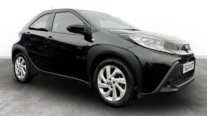 Used Toyota Aygo X PURE 72 HP (52 kW) 2025 SUV