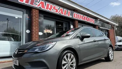 Used Vauxhall Astra 110 HP (80 kW) 2017 Hatchback