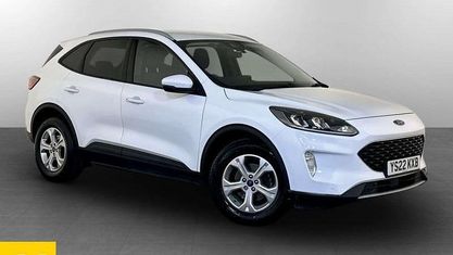 Usado Ford Kuga Zetec 150 CV (110 kW) 2022 Blanco SUV