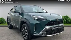 Used 2025 Toyota Yaris Hybrid Estate | £29,090 (Fair price)