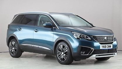 Używany Peugeot 5008 Allure 131 KM (96 kW) 2018 Zielony SUV