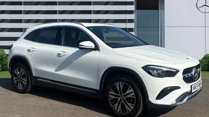 Used Mercedes GLA200 150 HP (110 kW) 2026 White SUV