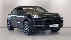 Black Used 2019 Porsche Cayenne SUV | £52,550 (Expensive)