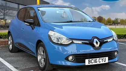 Used Renault Clio IV Dynamique 73 HP (53 kW) 2016 Hatchback