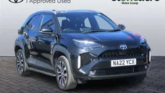 Black Used 2022 Toyota Yaris Cross Design SUV | £19,250 (Fair price)