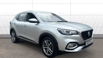Usado MG HS Excite 162 HP (119 kW) 2023 Prateado SUV