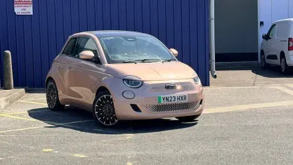 Käytetty Fiat 500e La Prima 86 kW (118 HP) 2026 Viistoperä