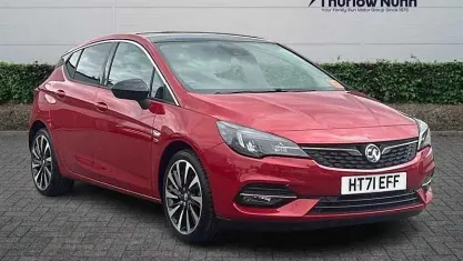 Used Vauxhall Astra Edition 145 HP (106 kW) 2021 Red Hatchback