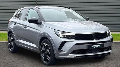 Gebraucht Vauxhall Grandland X Ultimate 131 PS (96 kW) 2024 Grau SUV