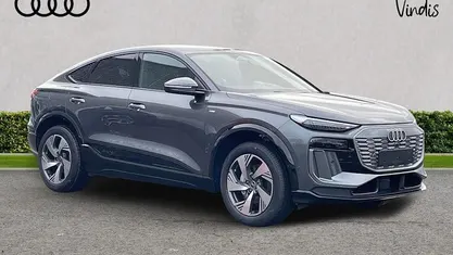 New Audi e-tron S-Line 185 kW (252 HP) 2026 SUV