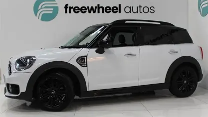 Used Mini Cooper S Countryman Exclusive 192 HP (141 kW) 2020 White SUV