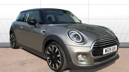 Used Mini Cooper Exclusive 136 HP (100 kW) 2019 Silver Hatchback
