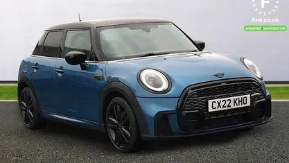 Used 2022 Mini Cooper Comfort Hatchback | £18,999 (Fair price)