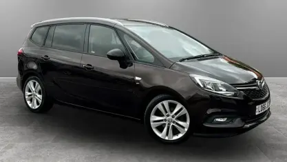 Used Vauxhall Zafira Tourer SRi 140 HP (102 kW) 2018 MPV