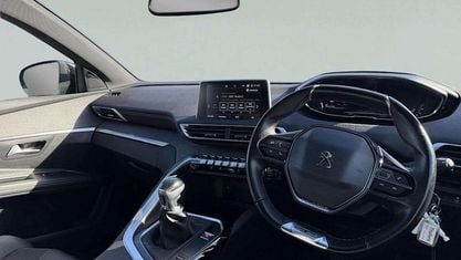 Używany Peugeot 5008 GT-line 131 KM (96 kW) 2019 Zielony SUV