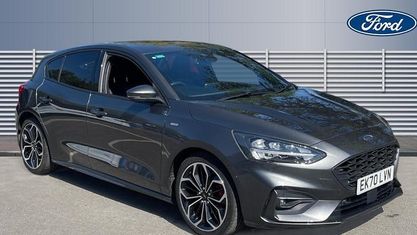 Begagnad Ford Focus ST-Line X 125 HK (91 kW) 2021 Halvkombi