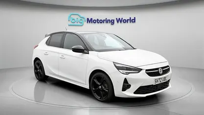 Used Vauxhall Corsa Ultimate 131 HP (96 kW) 2022 White Hatchback
