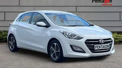 White Used 2016 Hyundai i30 SE Hatchback | £7,995 (Fair price)