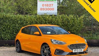 Begagnad Ford Focus ST 280 HK (205 kW) 2021 Orange Halvkombi