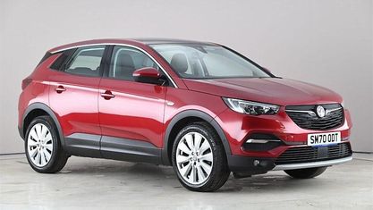 Używany Vauxhall Grandland X Elite 131 KM (96 kW) 2020 Czerwony SUV