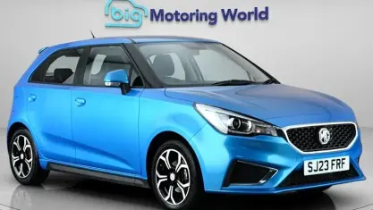 Used MG MG3 Exclusive 106 HP (77 kW) 2023 Blue Hatchback