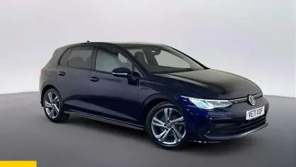 Second-hand VW Golf VIII R-line 150 CP (110 kW) 2024 Hatchback
