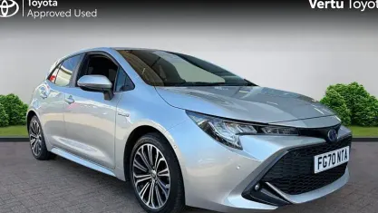 Used Toyota Corolla Design 184 HP (135 kW) 2020 Silver Hatchback