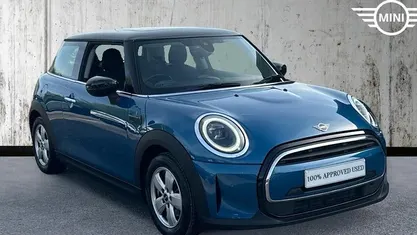 Used Mini Cooper Classic 136 HP (100 kW) 2022 Hatchback