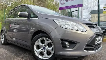 Begagnad Ford C-MAX Zetec 116 HK (85 kW) 2014 Minibuss