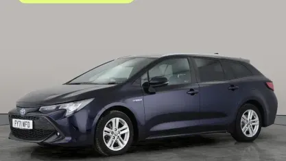 Używany Toyota Corolla 122 KM (89 kW) 2021 Niebieski Kombi