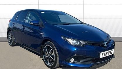 Używany Toyota Auris Hybrid Design 136 KM (100 kW) 2019 Hatchback