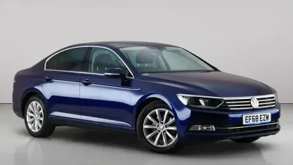 Used VW Passat Business 150 HP (110 kW) 2018 Blue Sedan