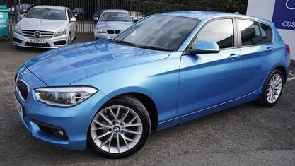 Begagnad BMW 116 Basis 116 HK (85 kW) 2019 Blå Halvkombi