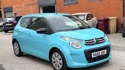 Used Citroën C1 Feel 82 HP (60 kW) 2015 Blue Hatchback