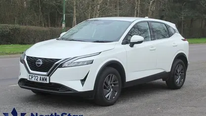 Used Nissan Qashqai Acenta Premium 140 HP (102 kW) 2023 White SUV