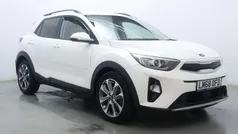 Used 2020 Kia Stonic SUV | £11,800 (Fair price)