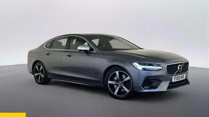 Usado Volvo S90 R-Design 190 HP (139 kW) 2019 Cinzento Sedan