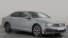 Grey Used 2022 VW Passat GTE Sedan | £18,670 (Fair price)