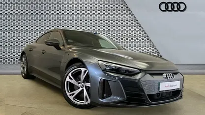 Used Audi e-tron GT quattro Comfort 389 kW (530 HP) 2023 Grey Sedan
