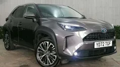 Used 2024 Toyota Yaris Hybrid Estate | £20,871 (Fair price)