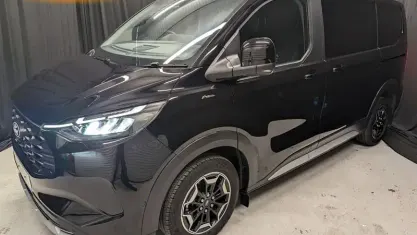 Used Ford Tourneo Active 232 HP (170 kW) 2025 Black MPV